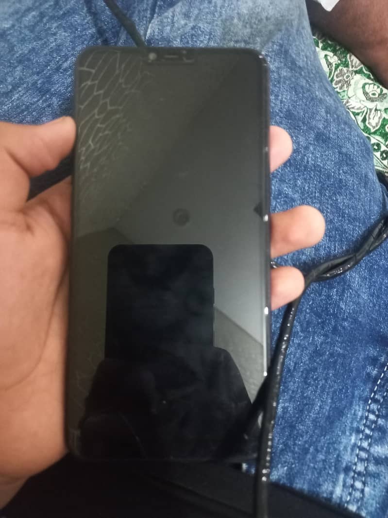 OPPO A3s 1