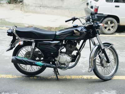 Honda 125 2023