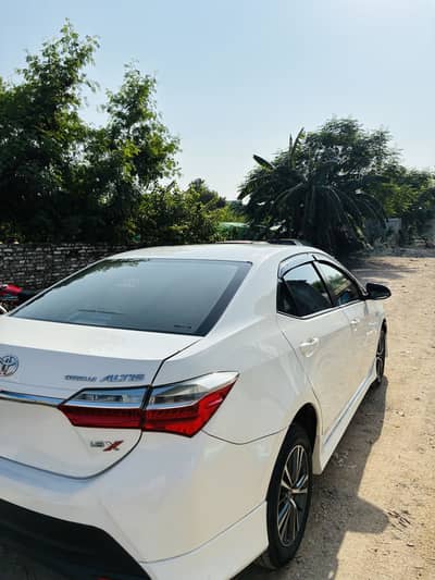 Toyota Corolla Altis 2019