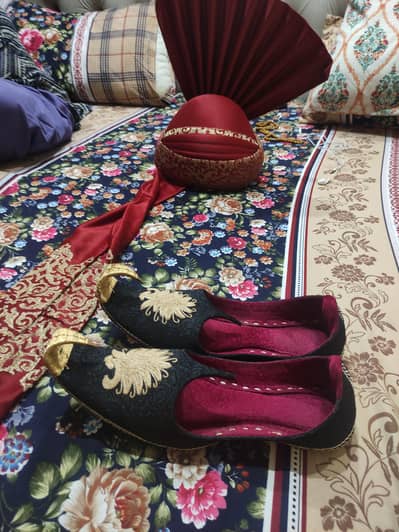 mehroon kula for men n bridal shoes