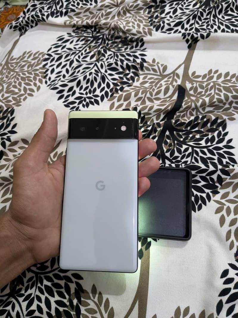 Google Pixel 6 3