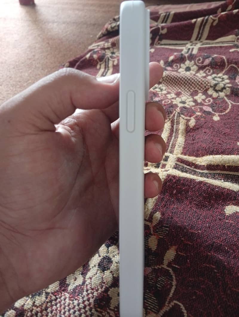 Apple iPhone 13 Pro Max 2