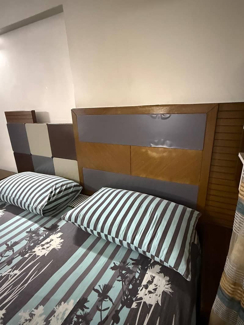Complete bedroom set 11