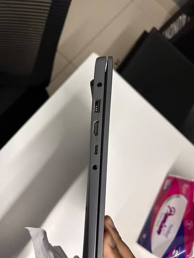 Lenovo Ideapad slim 3i