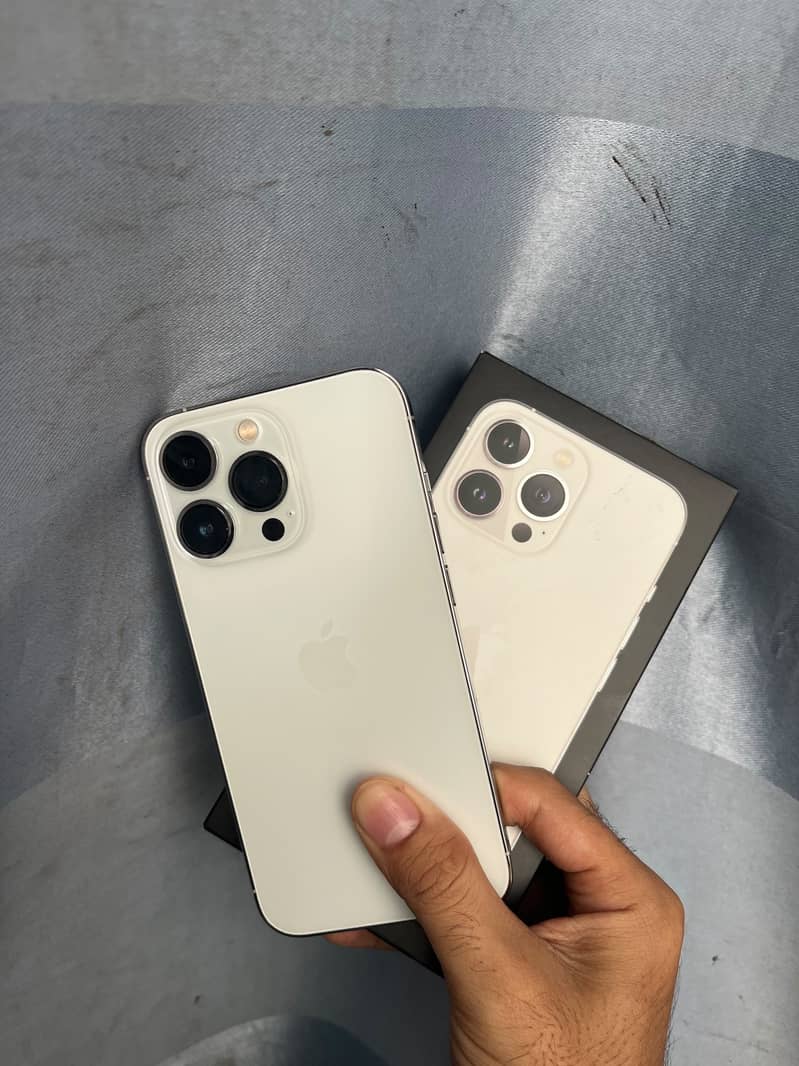 Apple iPhone 13 Pro 6