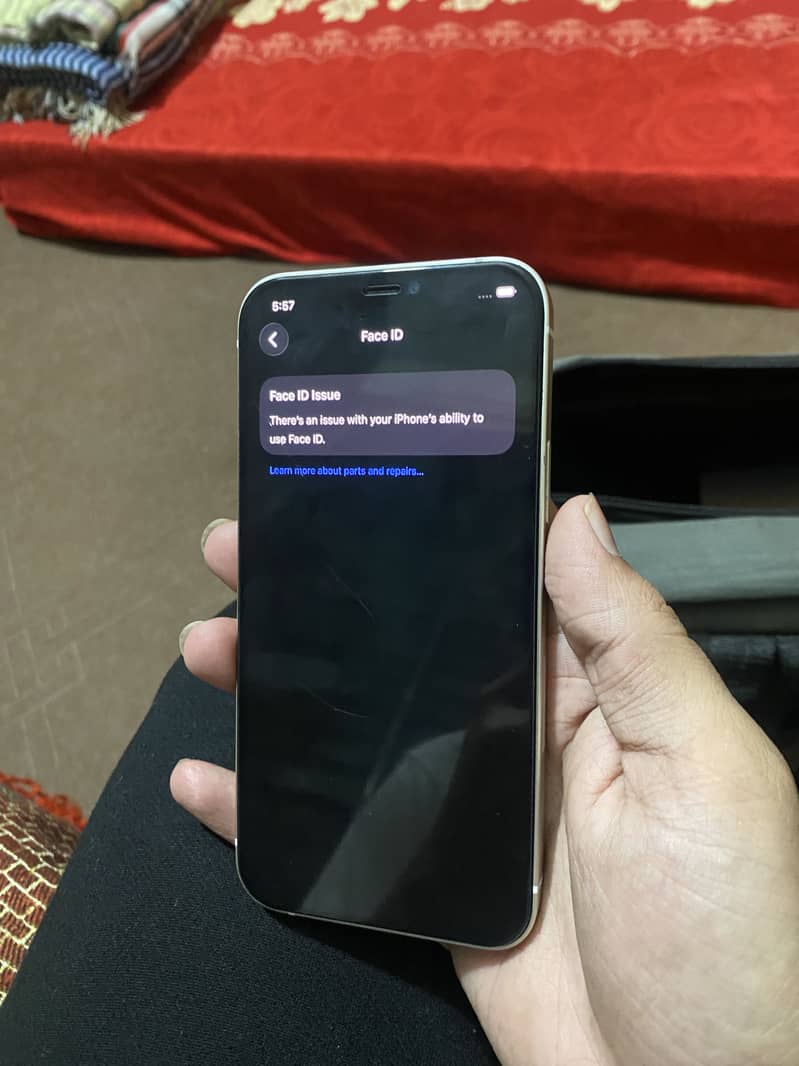 Apple iPhone 12 2