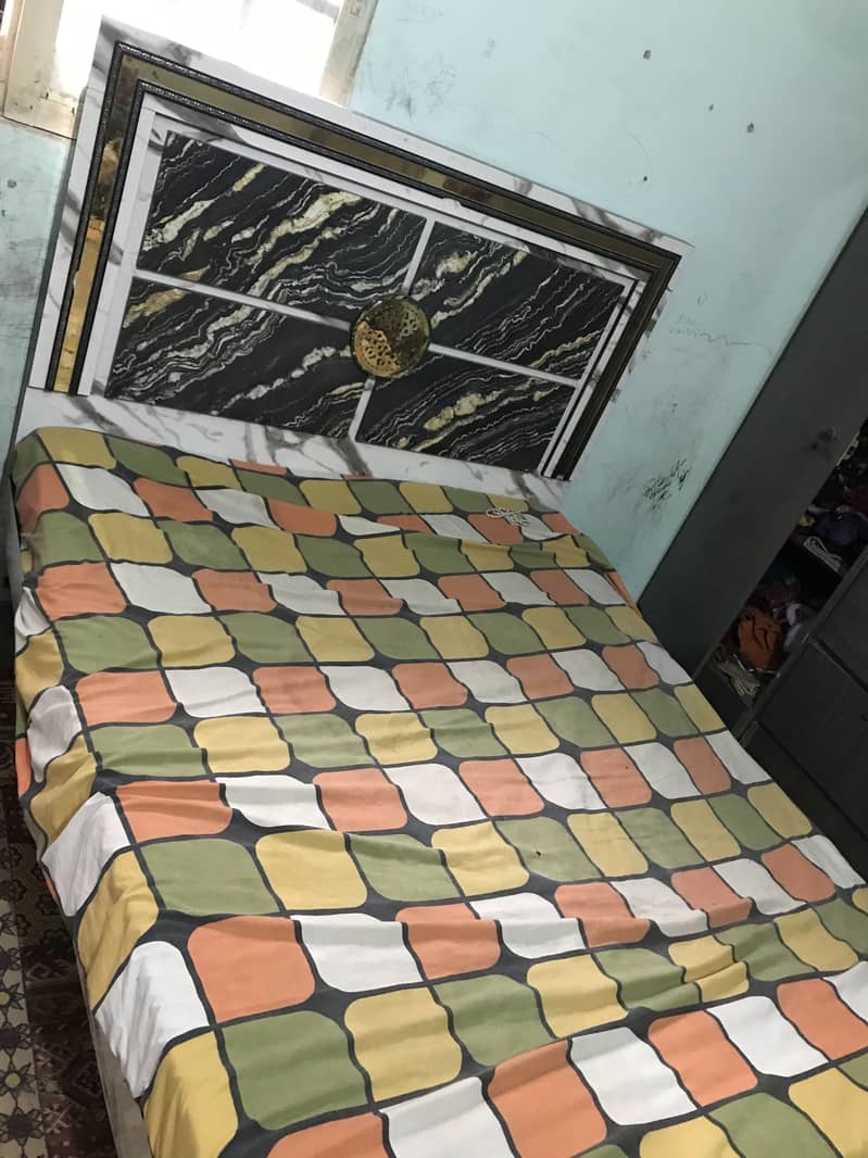 Bed+dressing table+ Almari + sofee 0