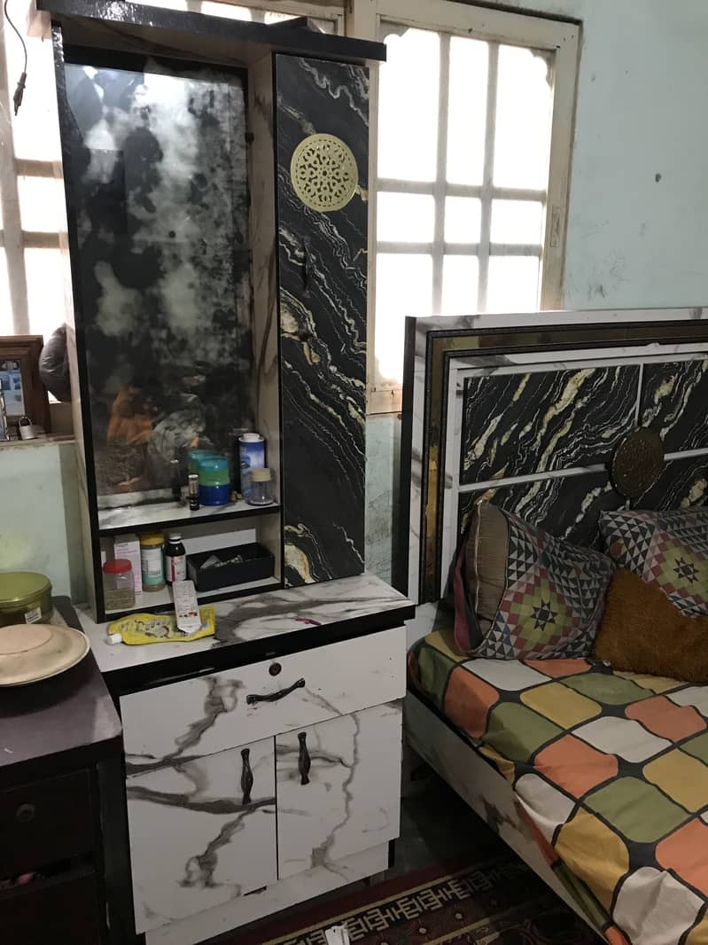 Bed+dressing table+ Almari + sofee 2