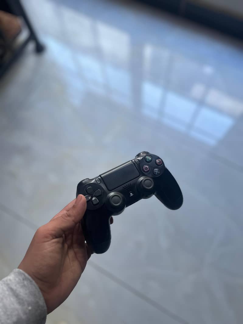 ps4 orignal controller uk 1