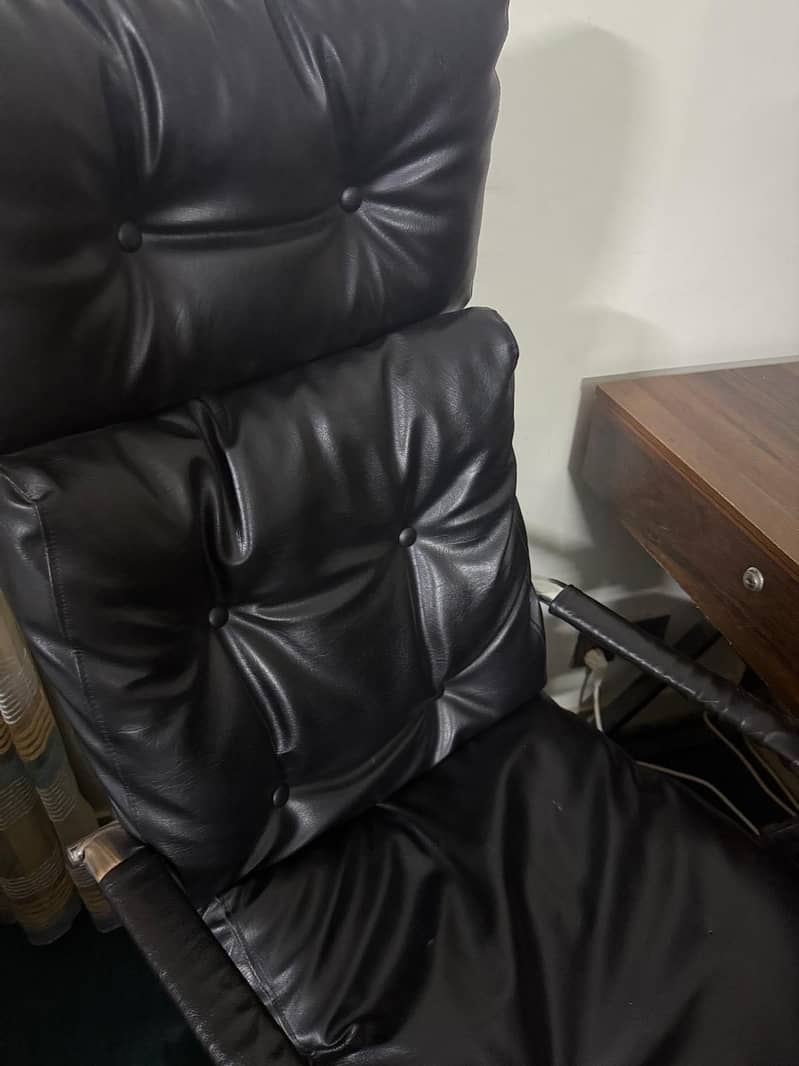 Study table with chair 6