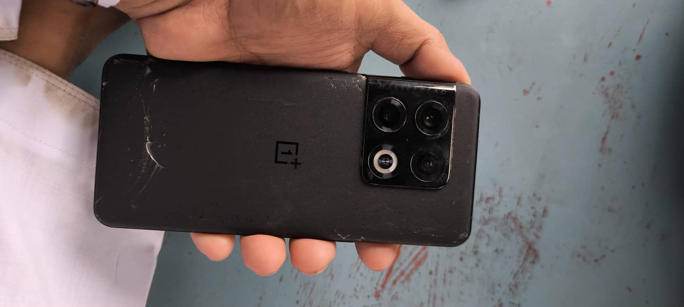 One Plus 10 Pro 2