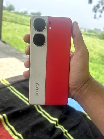 Vivo iQOO 9