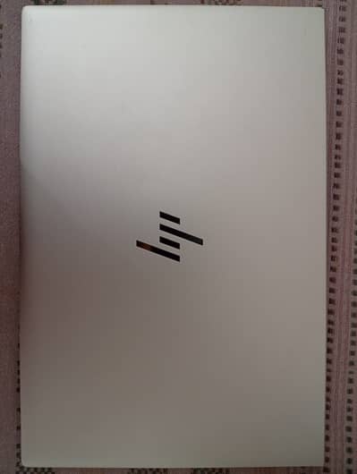 Hp Elitebook 830 G7(16 gb' 256gb) i7 10th gen