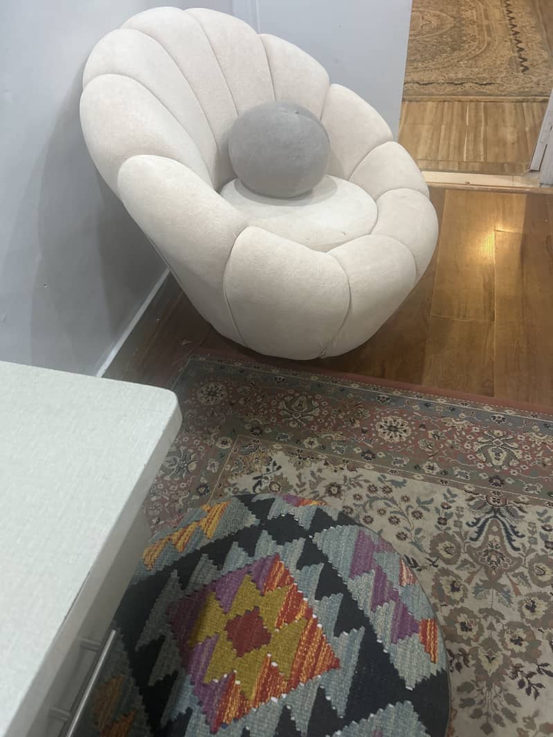 Bubble cuddle sofa 1 seater 2