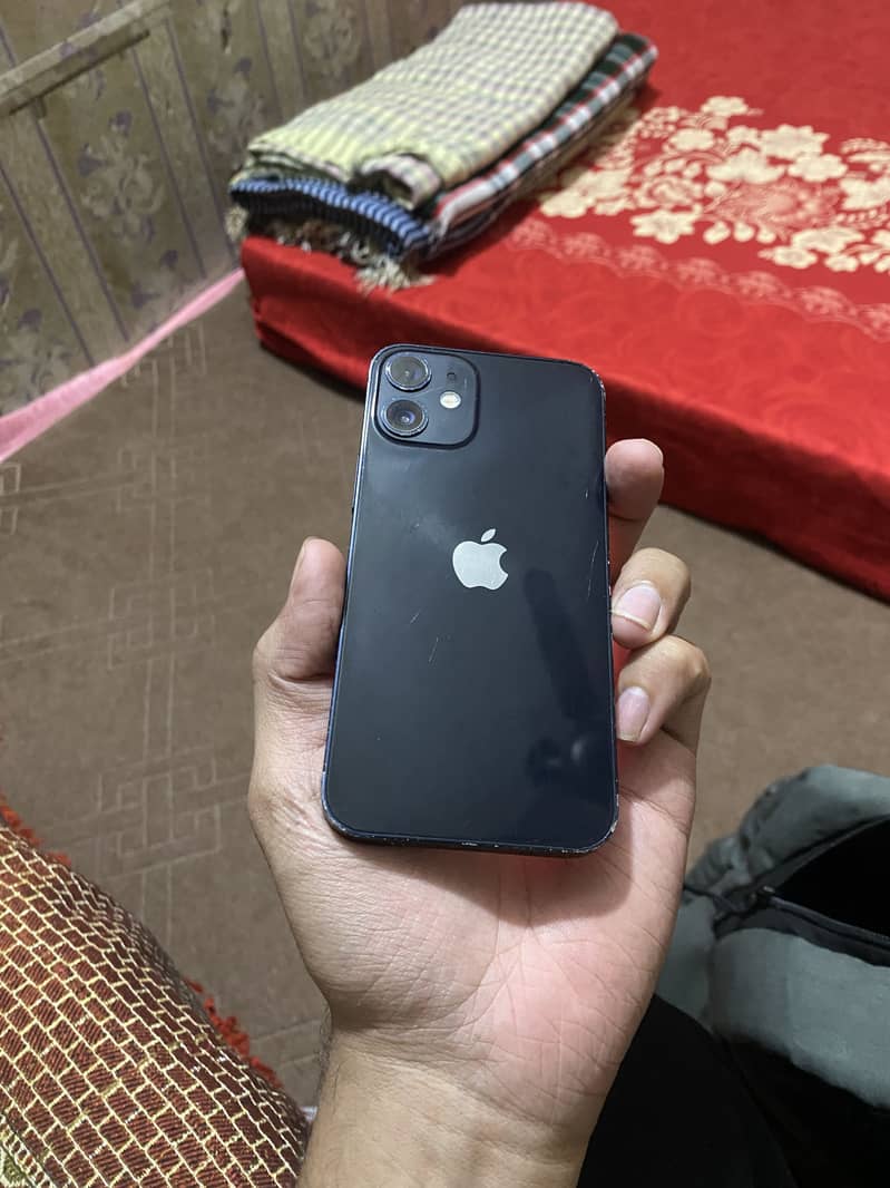Apple iPhone 12 mini 8