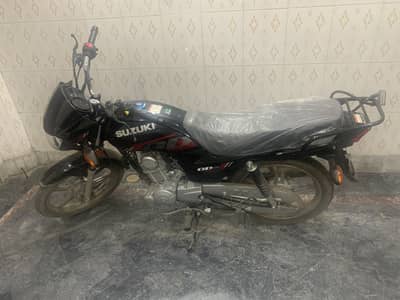 Suzuki GD110s black colour