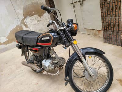 Honda CD70 well maintained