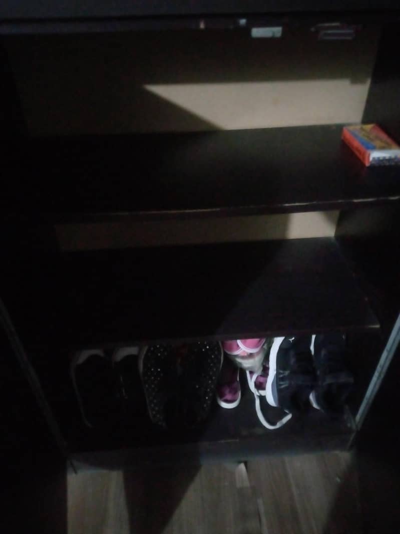 small wardrobe 2