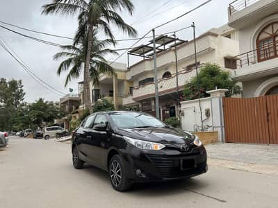Toyota Yaris ativ 2021