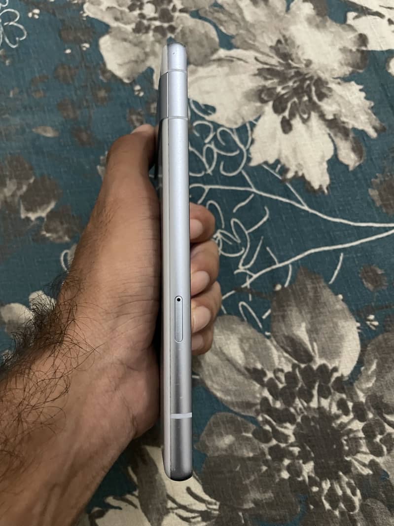 Google Pixel 7a 3