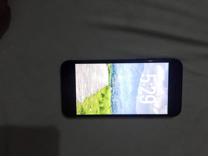 Apple iPhone SE 1
