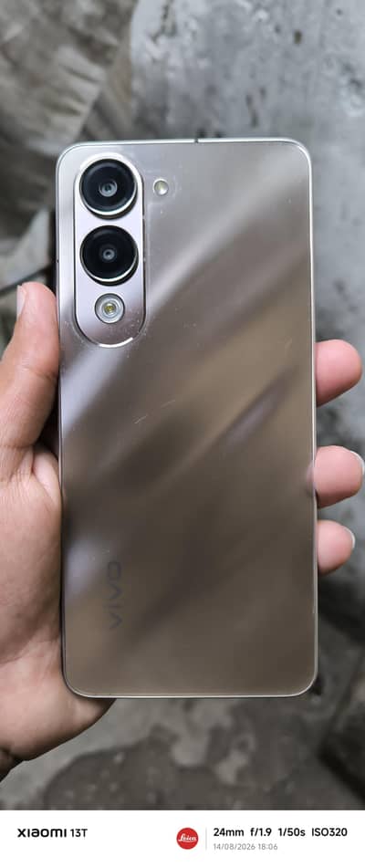 Vivo Y04