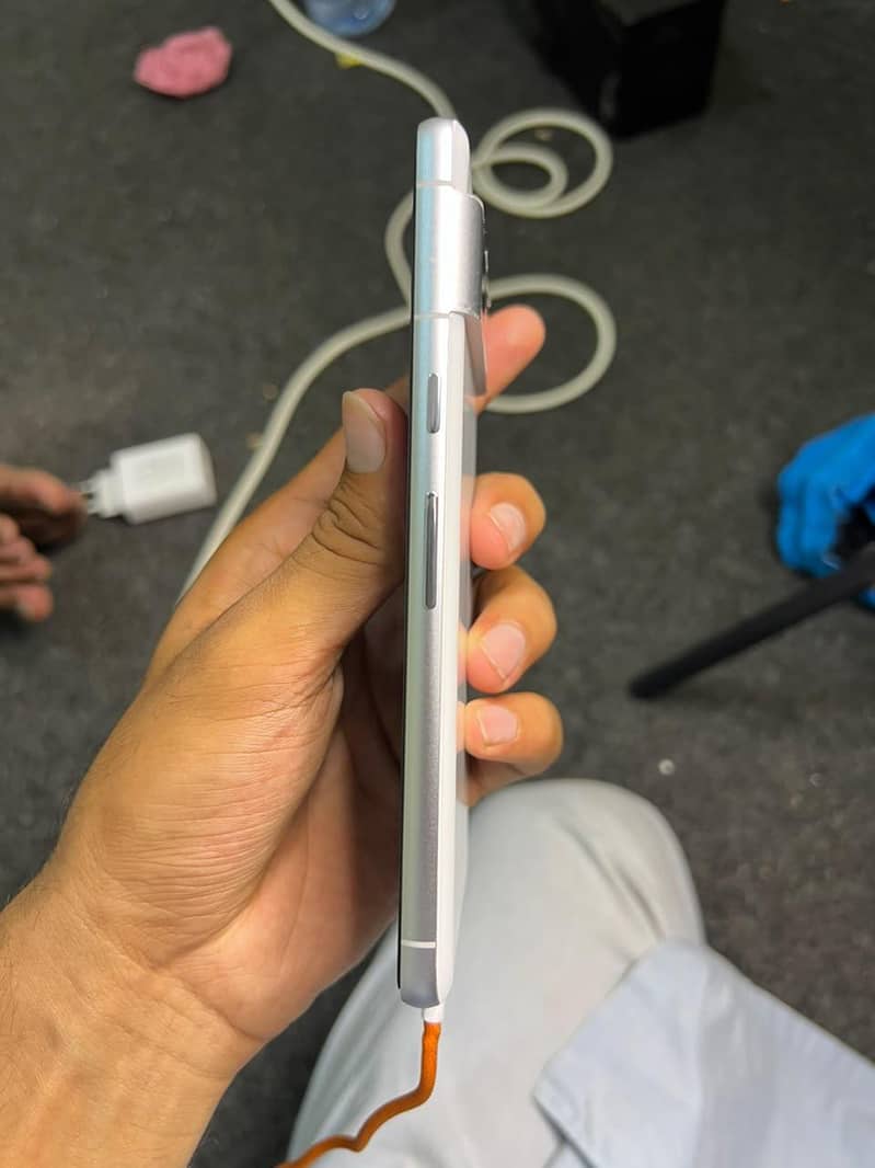 Google Pixel 7 6