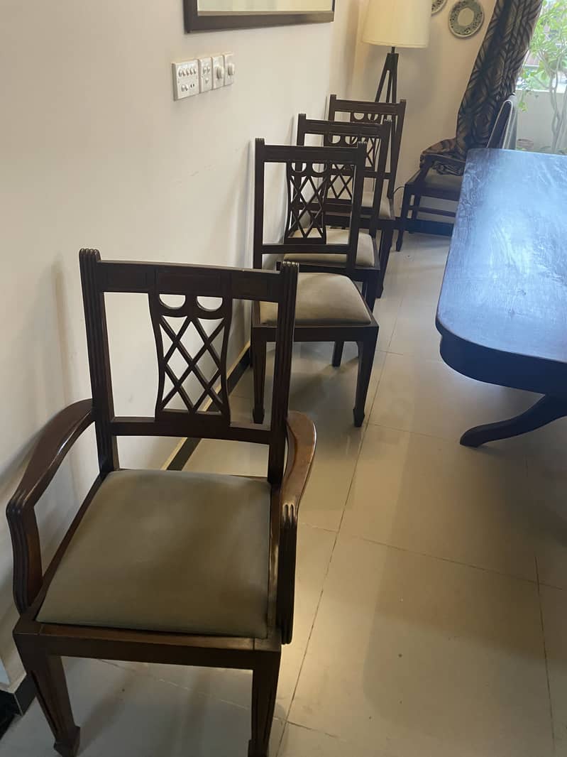Dining table solid wood with 8 chairs 0