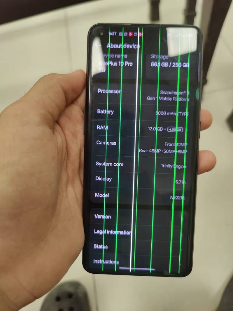 One Plus 10 Pro 6