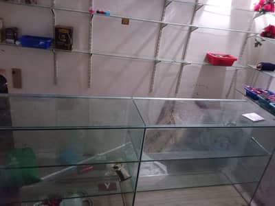 Cosmetics Table 7.5Ft | 6 kanche | 12mm Glass hai
