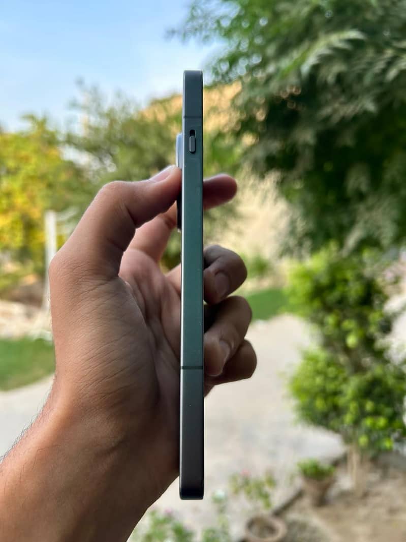 One Plus 13R 4