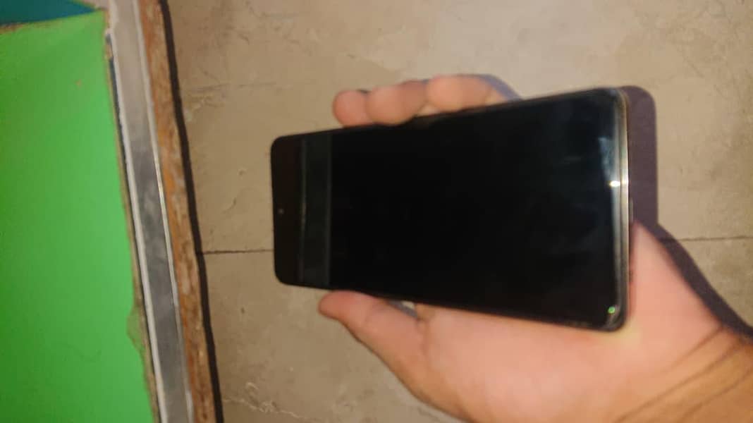 Infinix Note 30 8