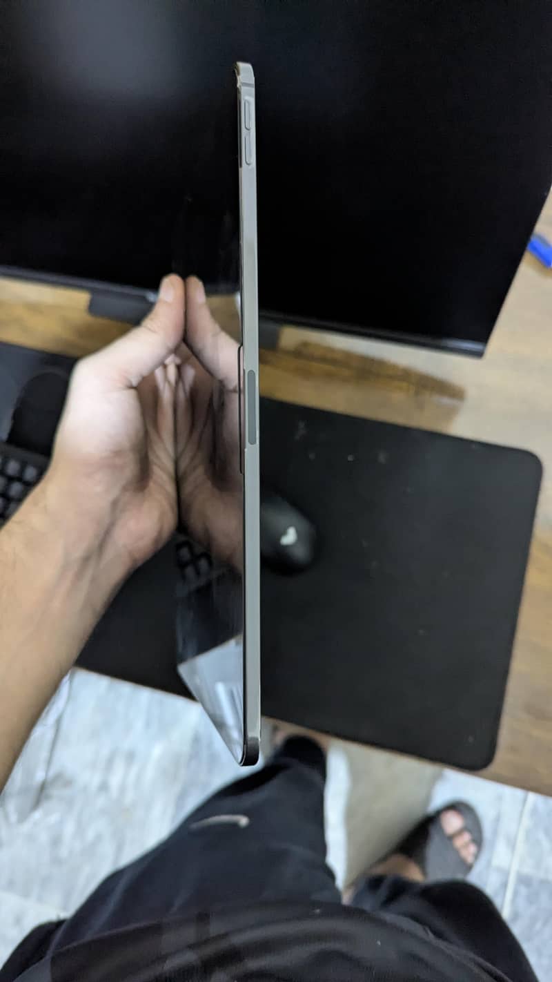 iPad M4 pro | 97% battery health 6