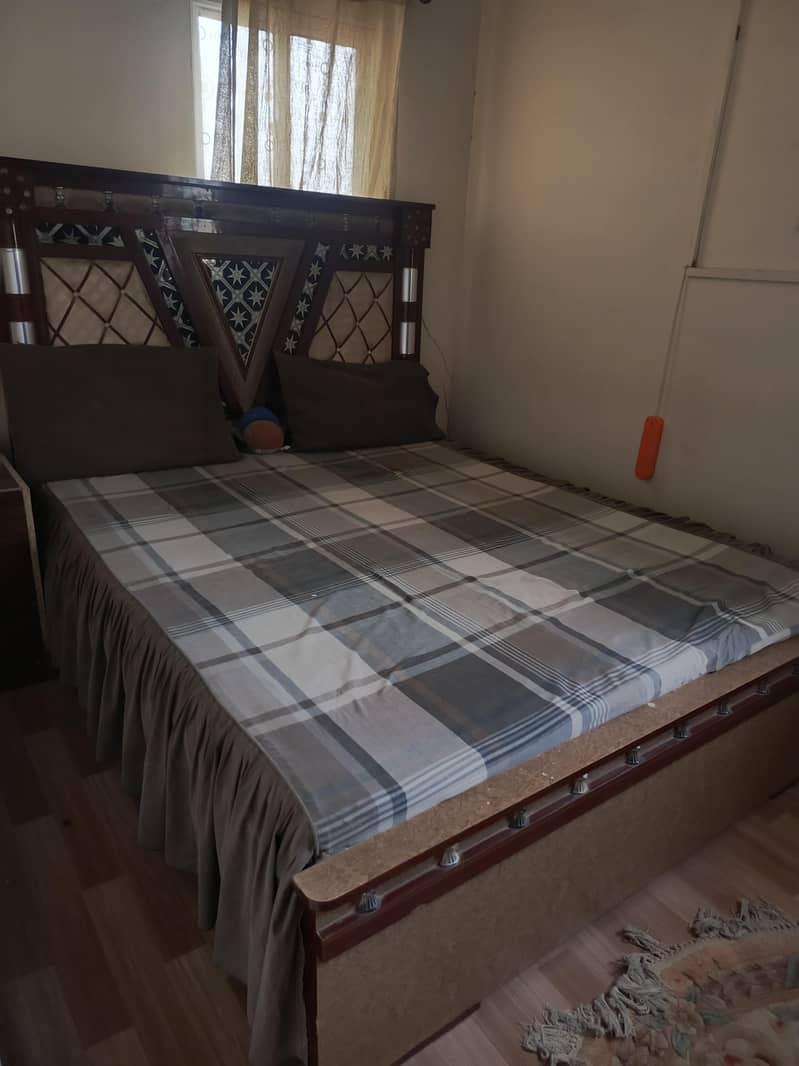 double bed 0