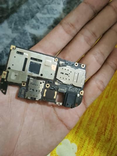 Vivo Y71 4(64) Pta. approved Boared