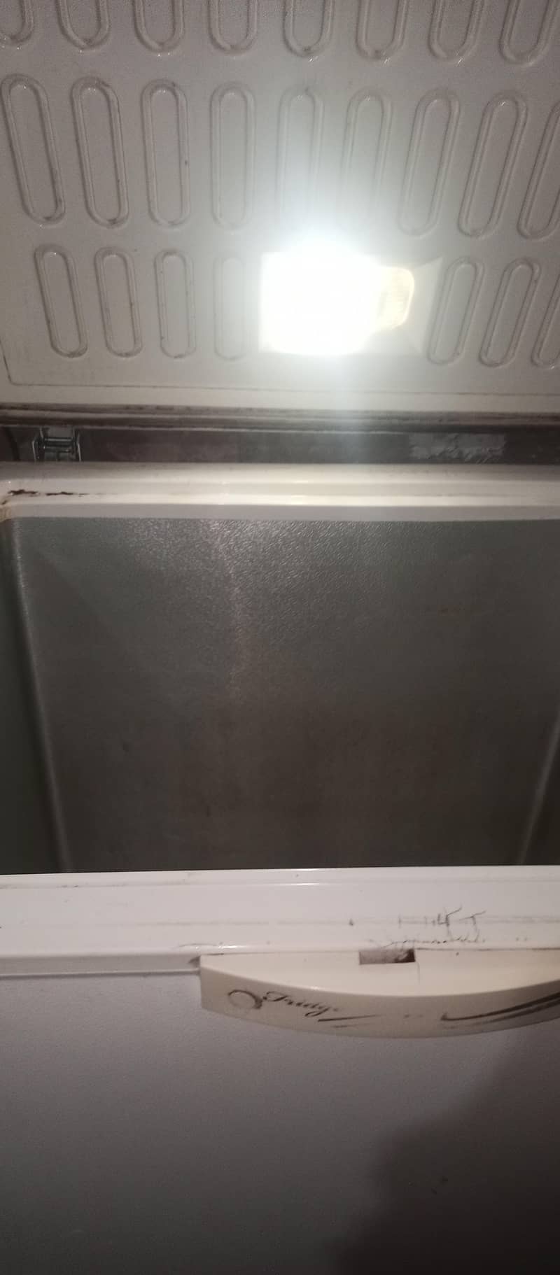 waves deep freezer 8