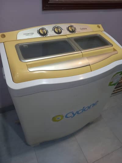 Aoa I m selling used keenwood washing machine with dry