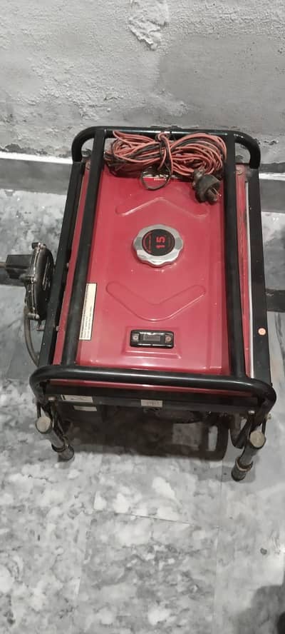 Generator For sale. Used at home only
