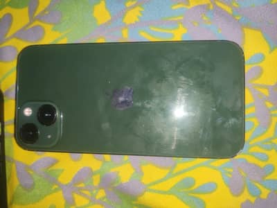 Apple iPhone 13