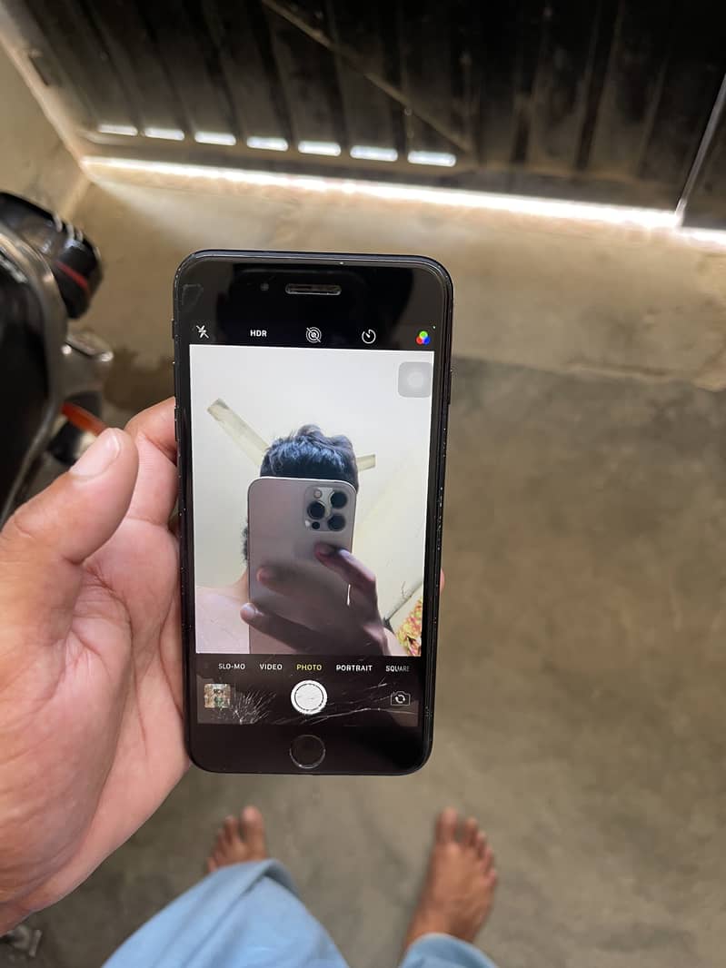 Apple iPhone 7 Plus 5