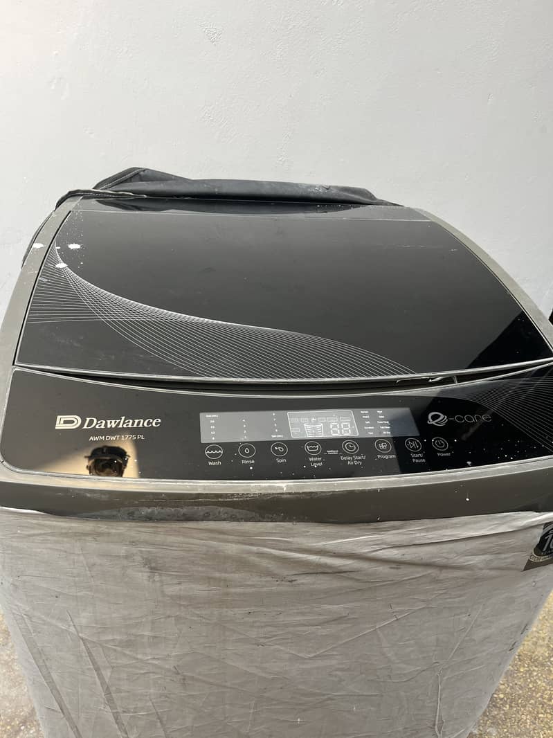 Dawlance automatic washing machine 1