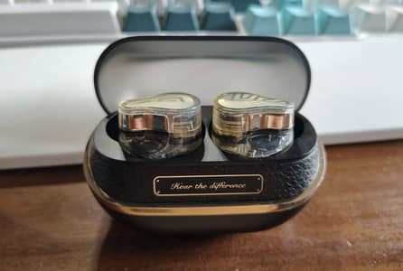 Soundpeats H3 Wireless Earbuds (Just Box opened)