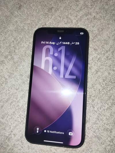 Apple iPhone 12