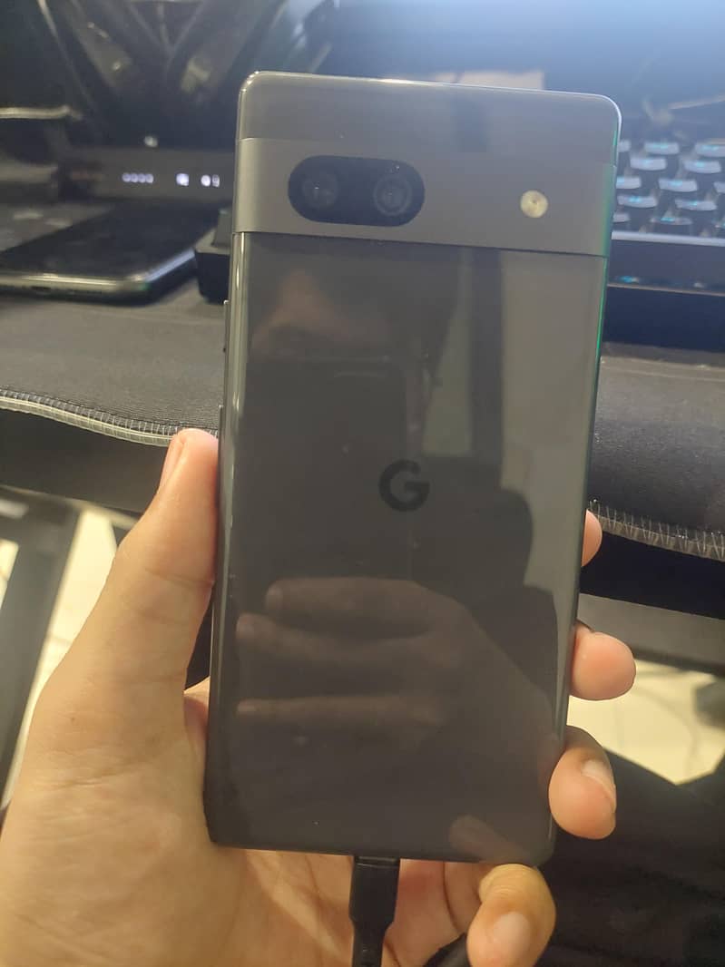 Google Pixel 7a 1