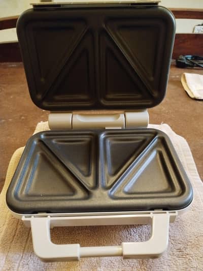 TEFAL Sandwich Maker France Classis