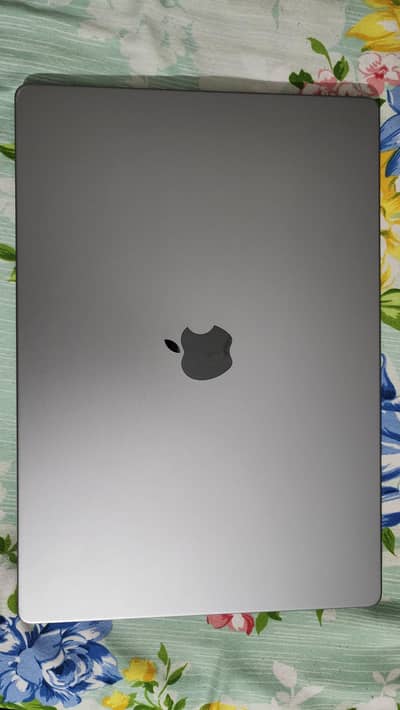 Macbook m1 pro 16 inches