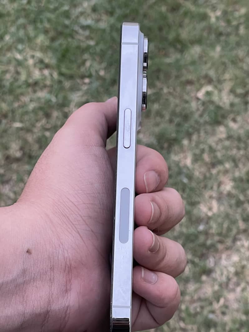 Apple iPhone 14 Pro 6