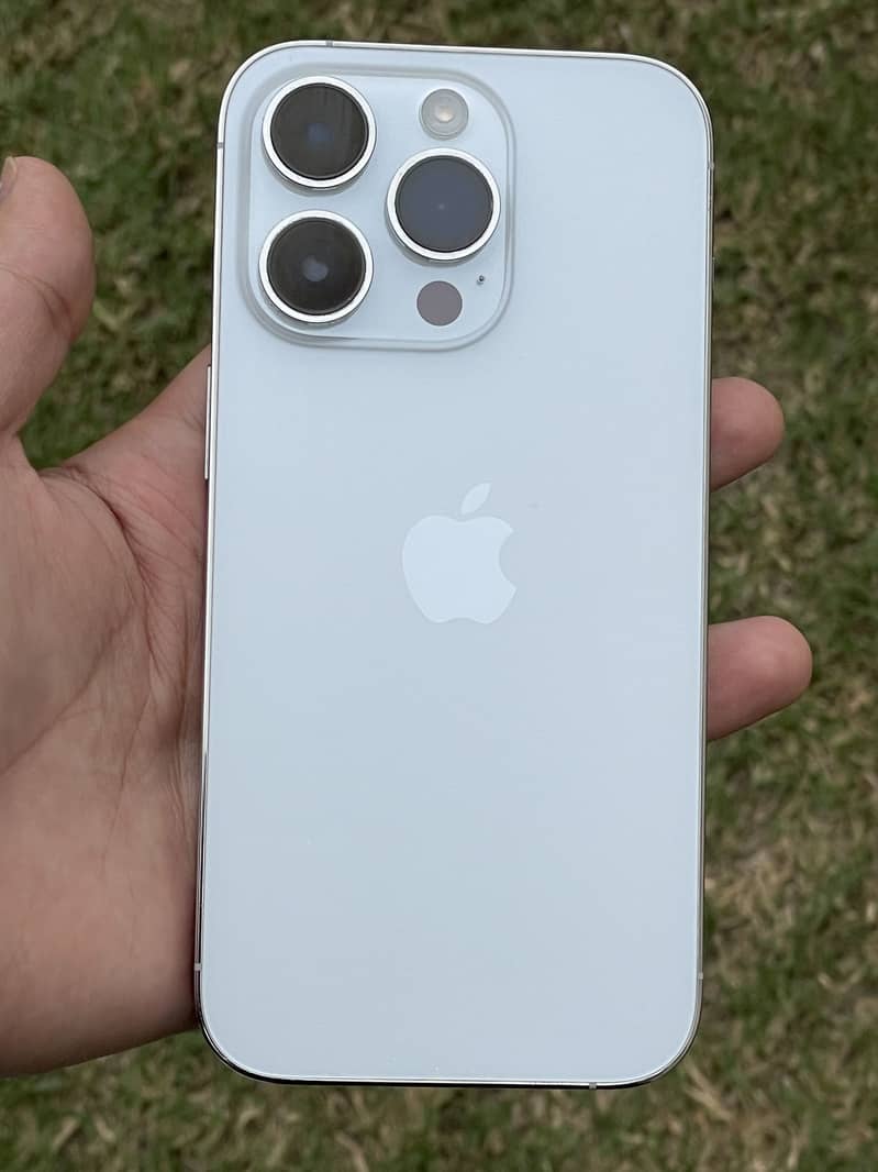 Apple iPhone 14 Pro 7