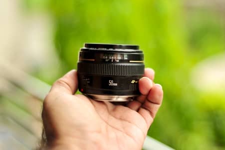 canon 50mm 1.4 lens for dslr camera great bokeh extreme blurr