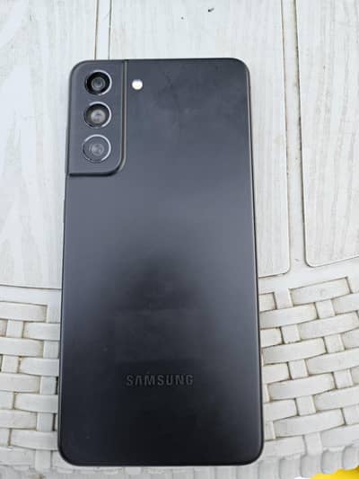 Samsung Mobile S21 FE